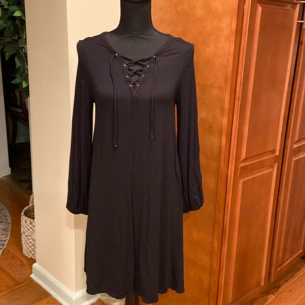 Old Navy long sleeve knit swing dress, black with lace-up neckline, M, EUC